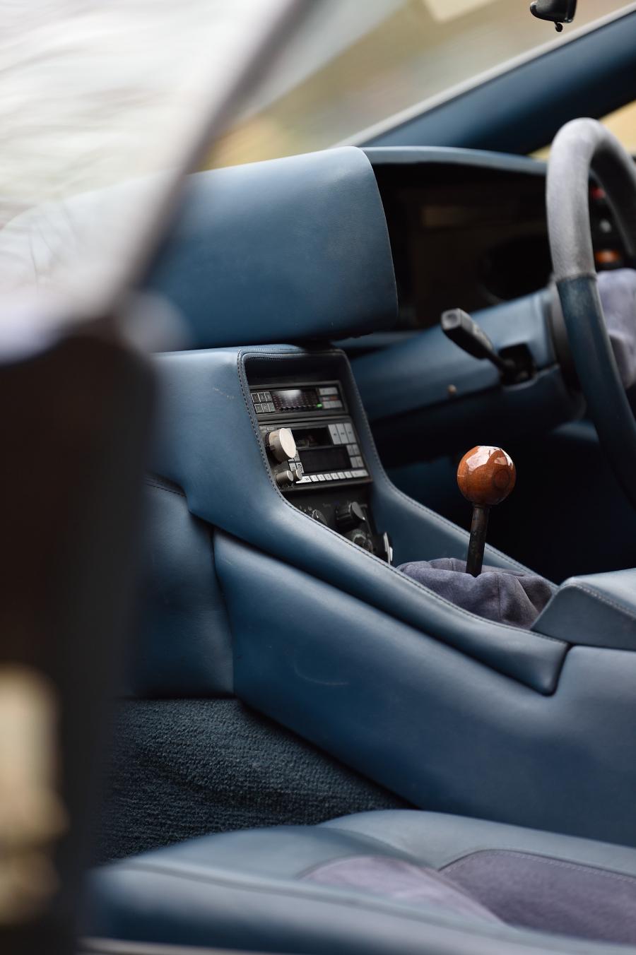 Сервисные книги Lotus Esprit Turbo HC Limited Edition 1987 года  (фото 16 из 181)